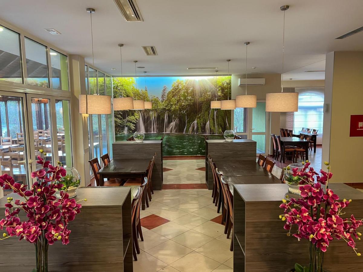 Hotel & Restaurant Babic Vranovaca Eksteriør billede