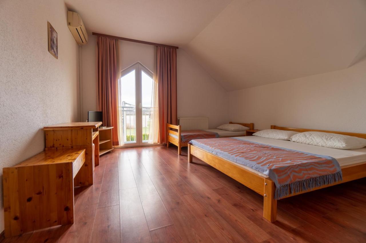 Hotel & Restaurant Babic Vranovaca Eksteriør billede