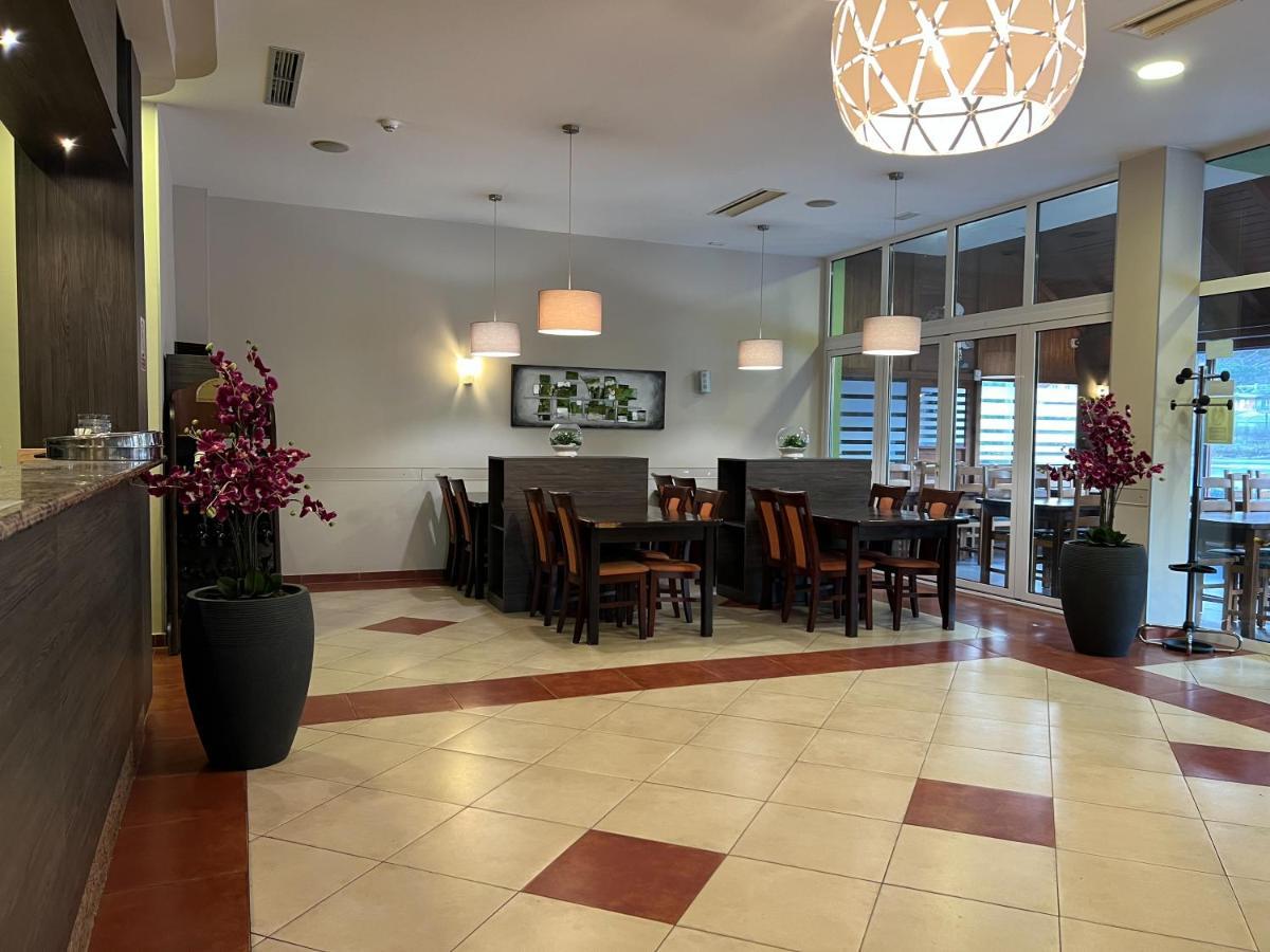 Hotel & Restaurant Babic Vranovaca Eksteriør billede