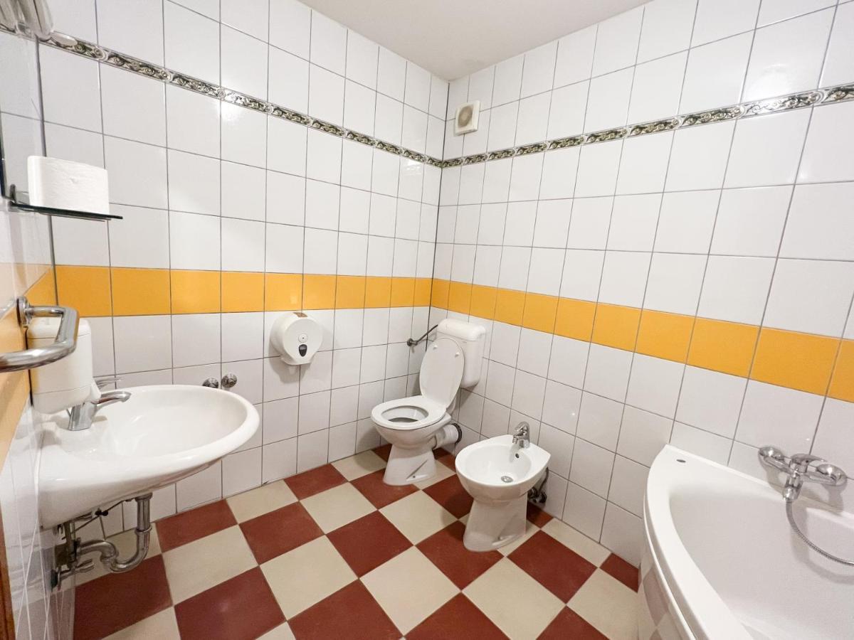 Hotel & Restaurant Babic Vranovaca Eksteriør billede
